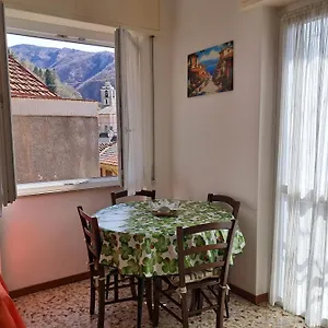 Trilly House Perledo
